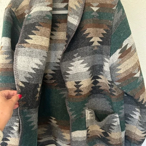 Vintage Karen Kane Wool Blend Blanket Style Jacket, Southwestern, Tribal design - Picture 6 of 8